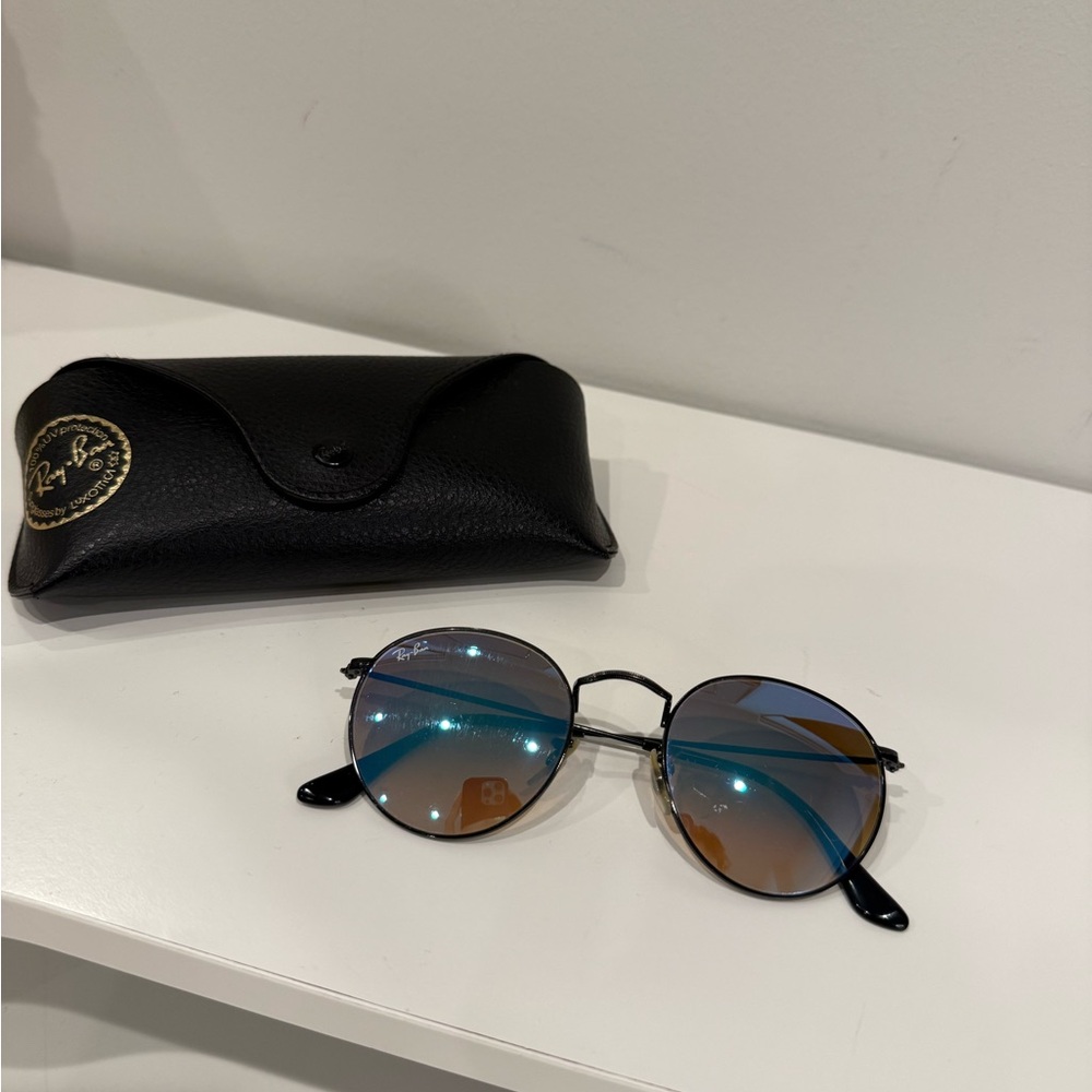 Ray-Ban Round Flash with Gradient Lenses - Picture 8 of 8